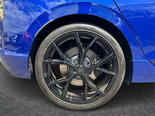 Volkswagen Golf R