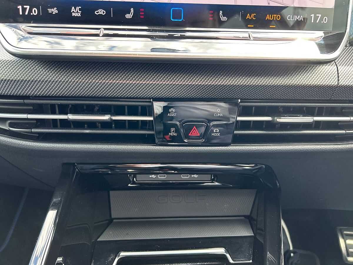Volkswagen Golf R
