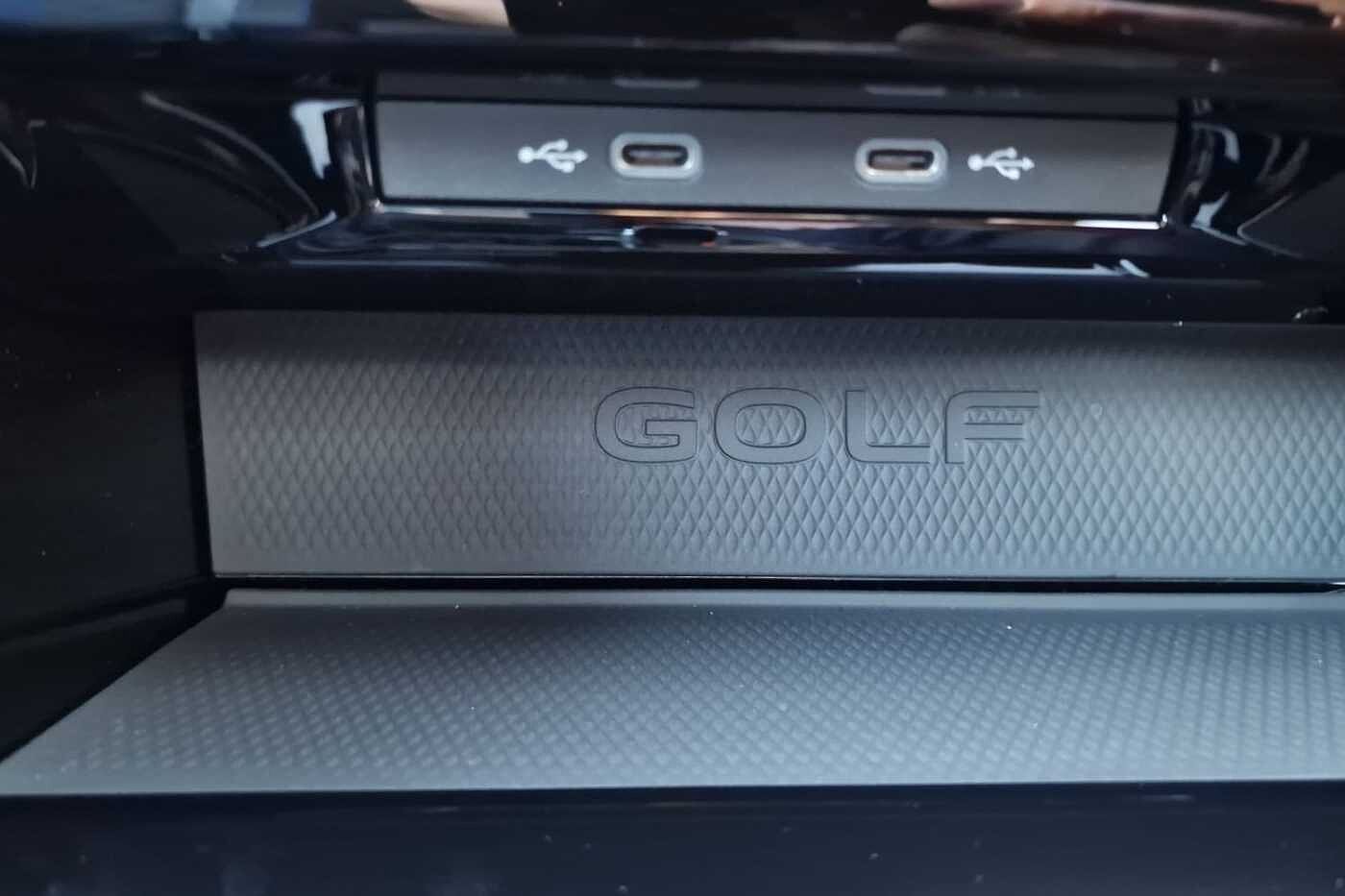 Volkswagen Golf R