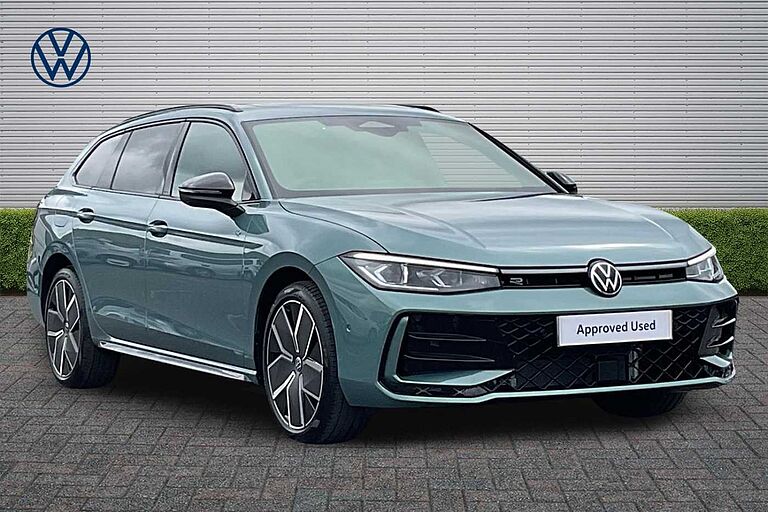 Volkswagen Passat 1.5 TSI eHybrid Black Edition 5dr DSG