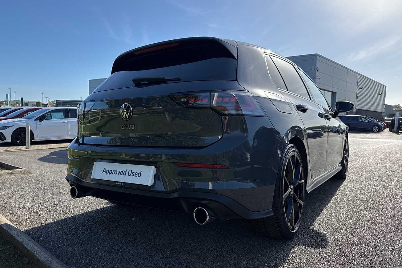 Volkswagen Golf GTI