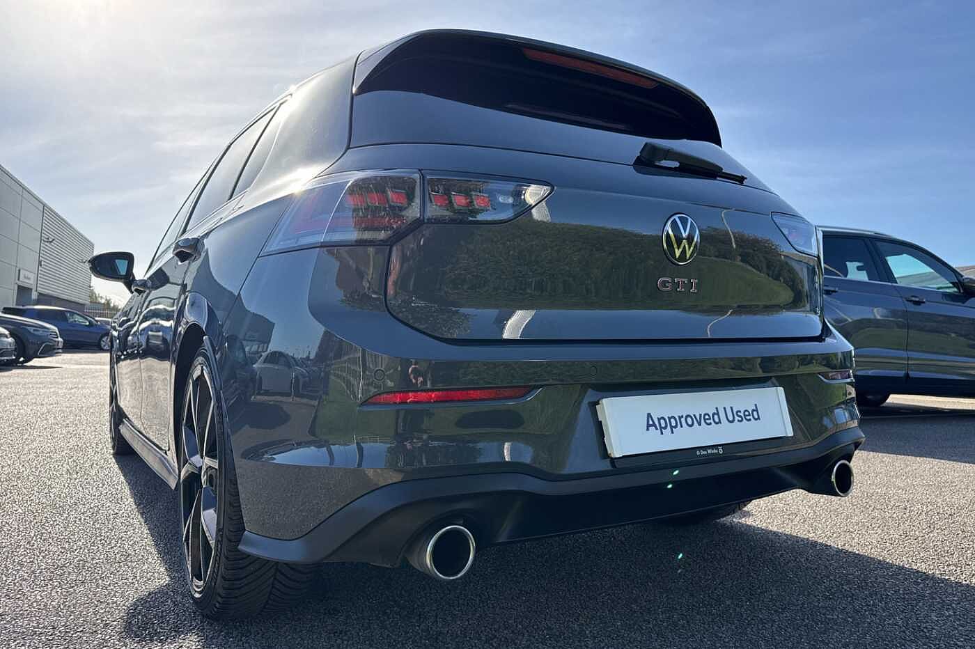 Volkswagen Golf GTI