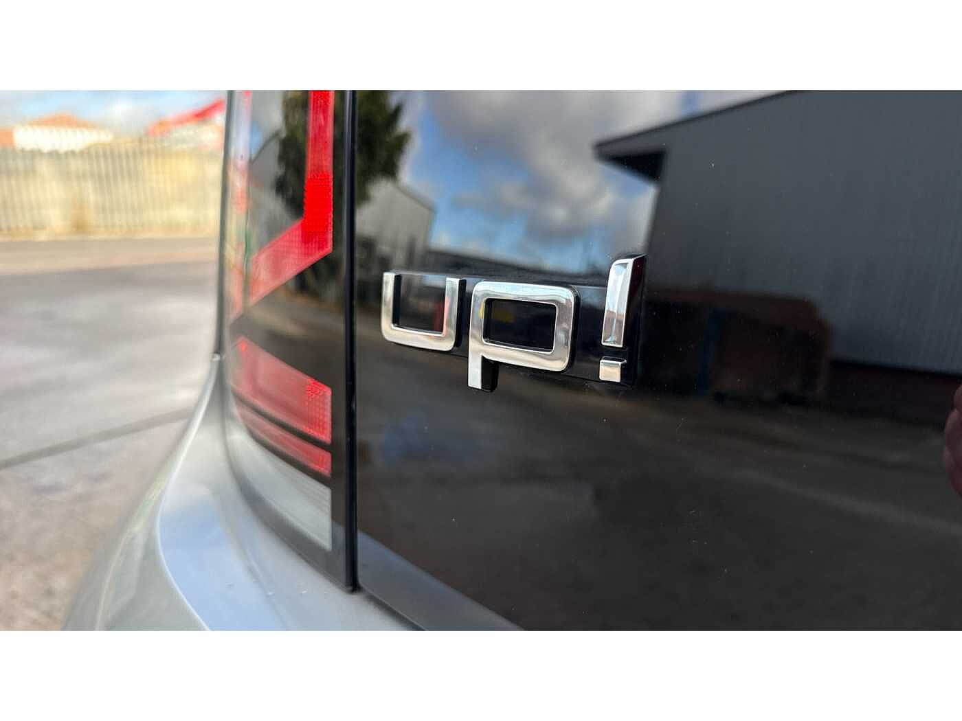 Volkswagen up!