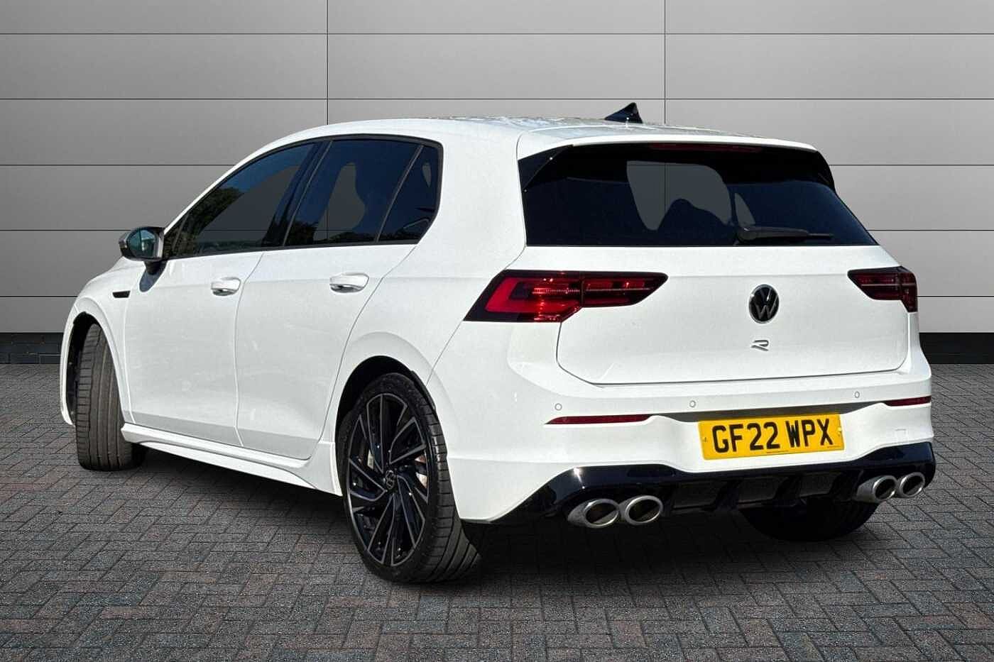 Volkswagen Golf R