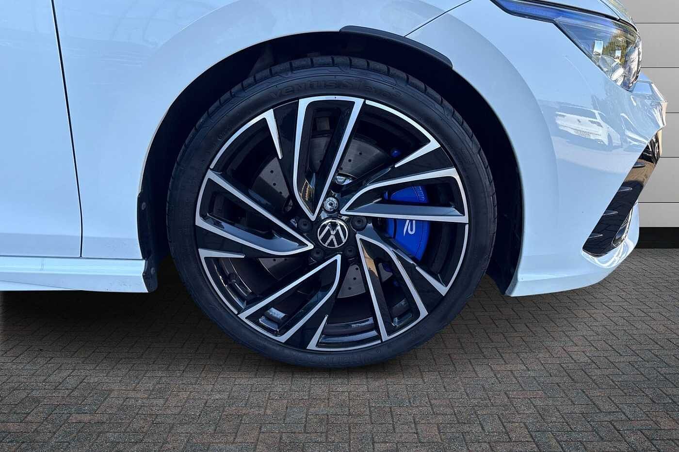 Volkswagen Golf R