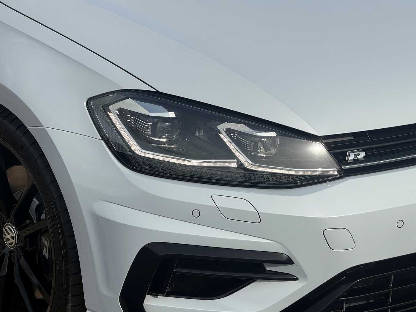 Volkswagen Golf R