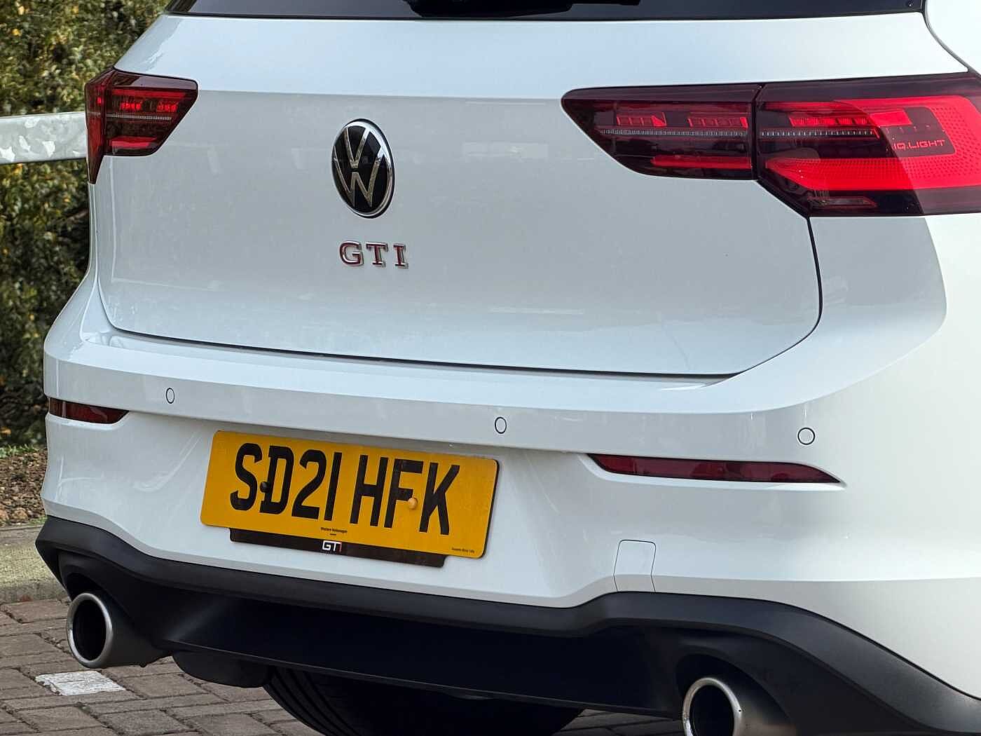 Volkswagen Golf GTI