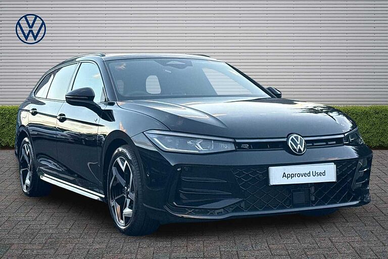 Volkswagen Passat 1.5 eTSI R-Line 5dr DSG