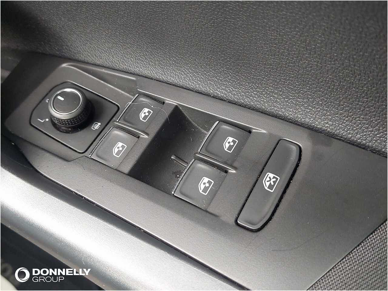 Volkswagen Polo MK6 Hatchback 5Dr 1.6 TDI 80PS SE