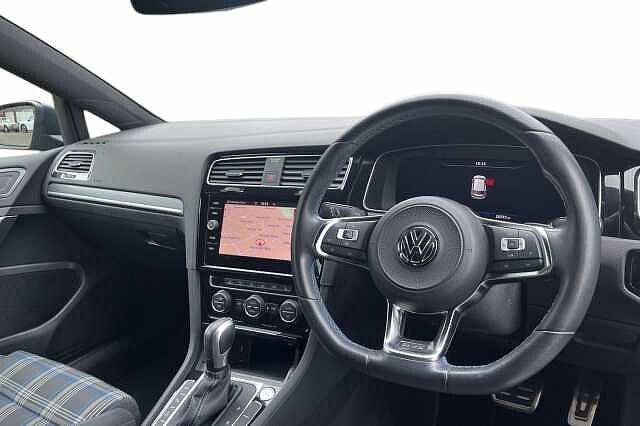 Volkswagen Golf GTE