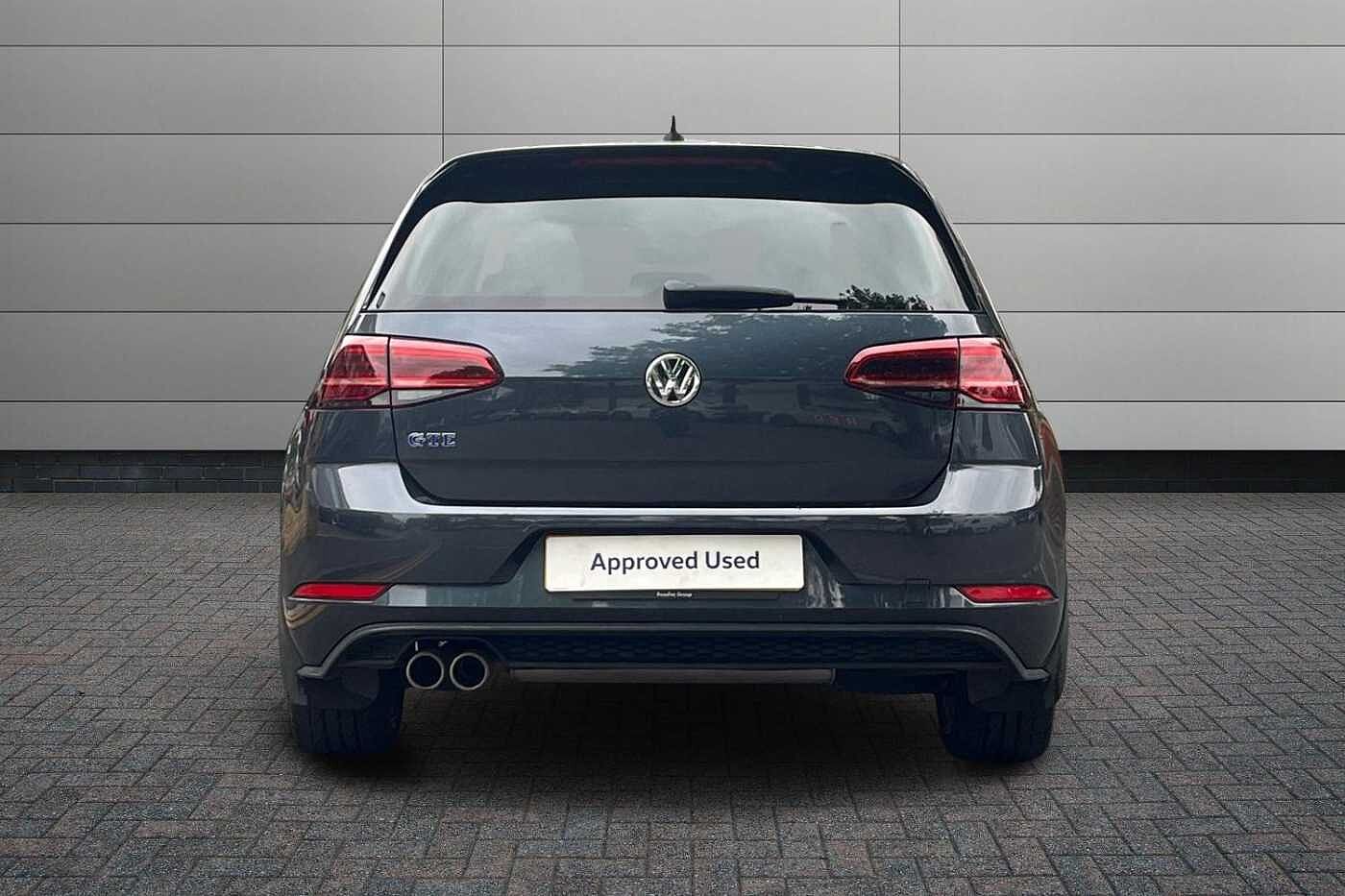Volkswagen Golf GTE