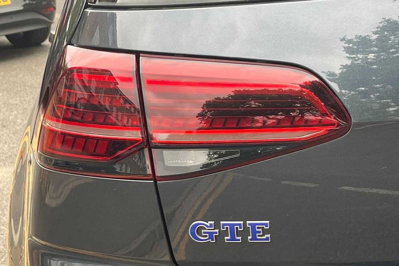Volkswagen Golf GTE