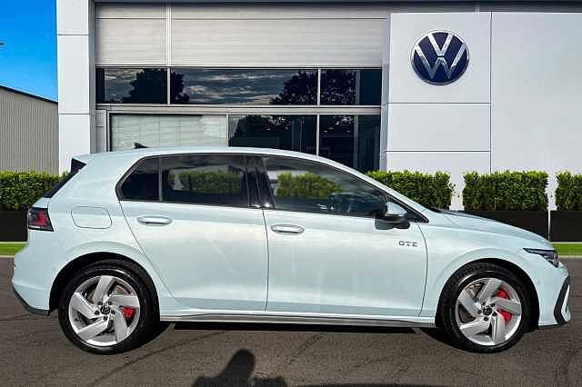 Volkswagen Golf GTE