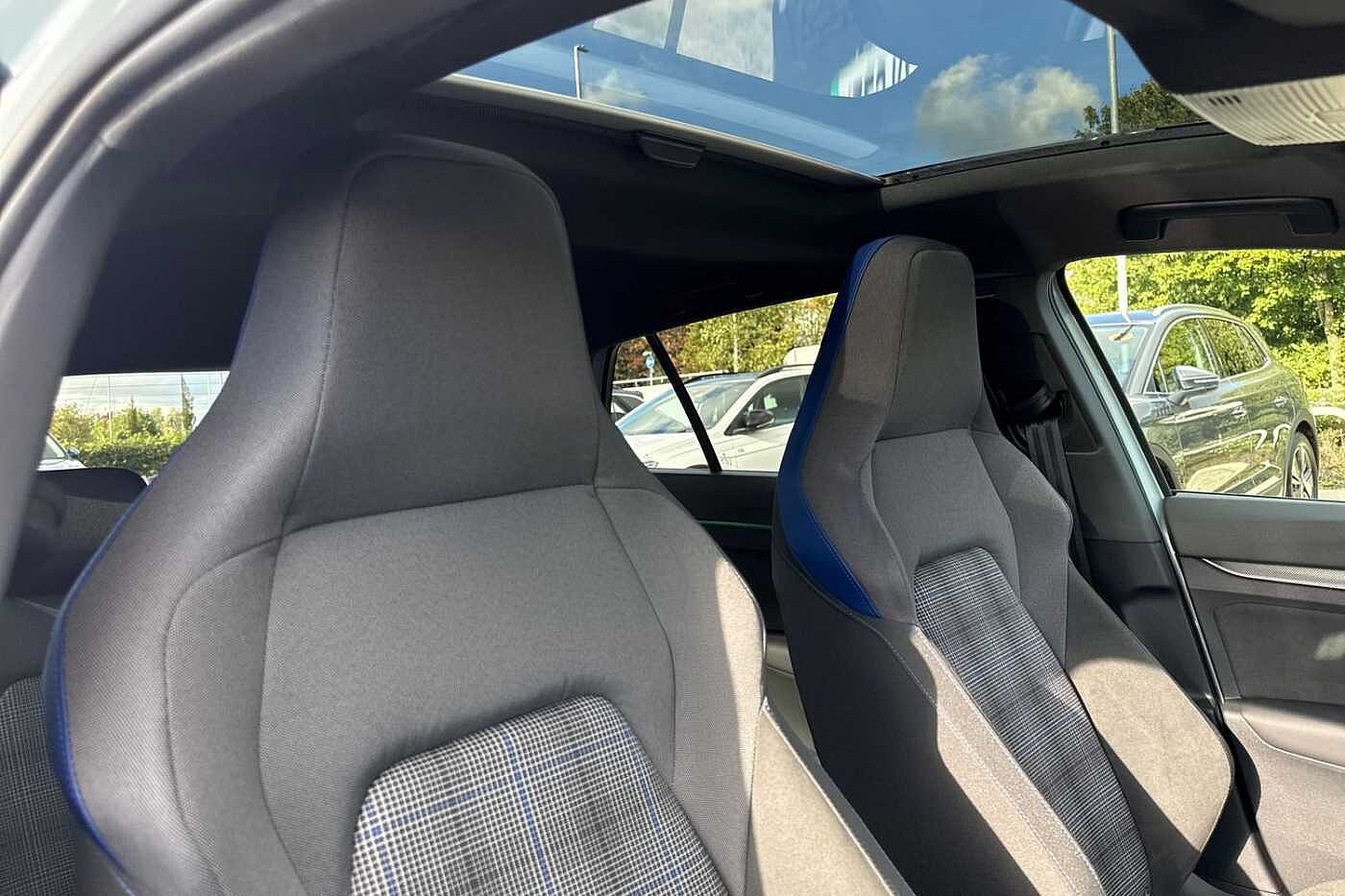 Volkswagen Golf GTE