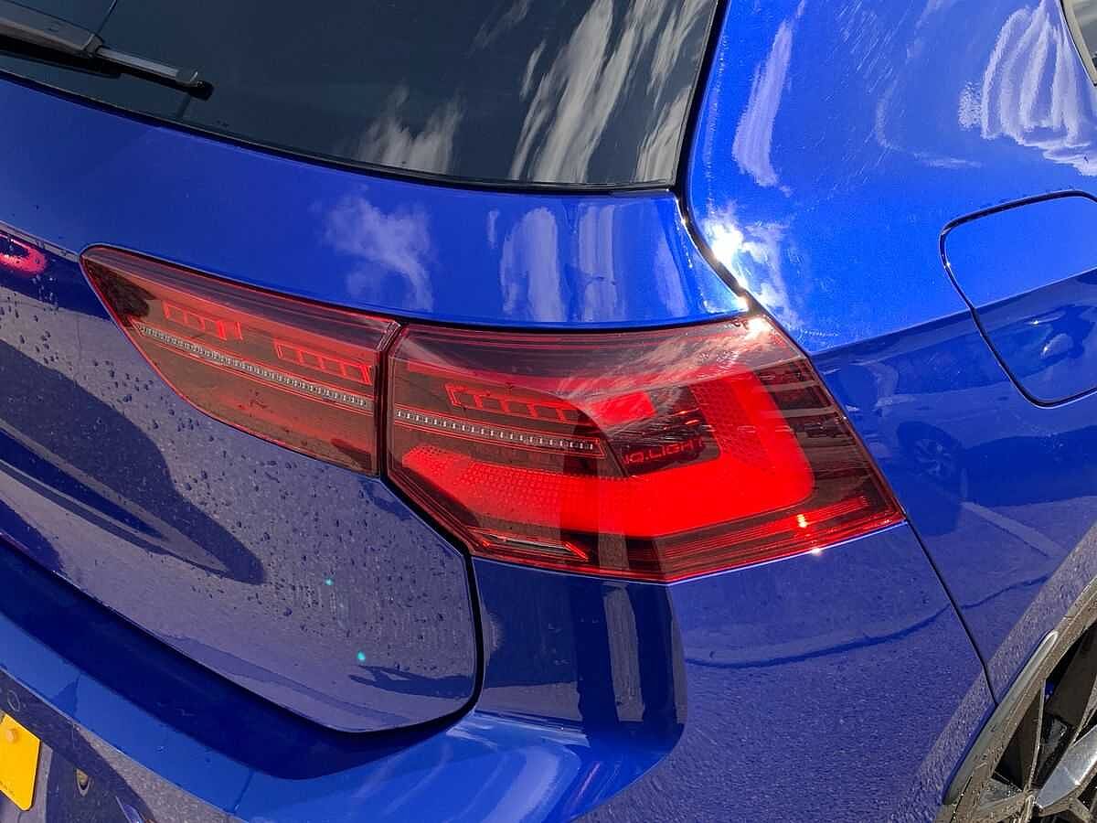 Volkswagen Golf R