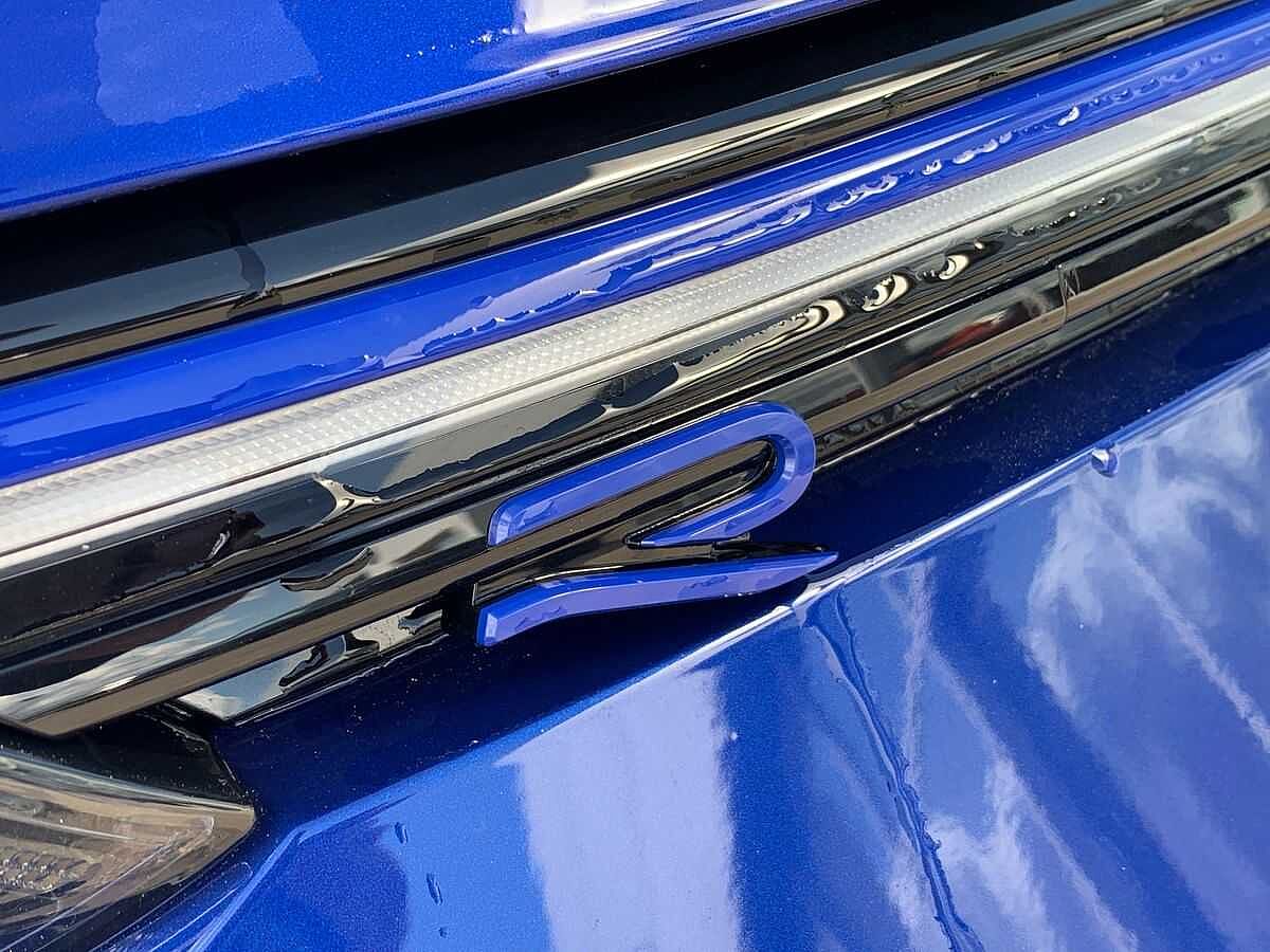 Volkswagen Golf R