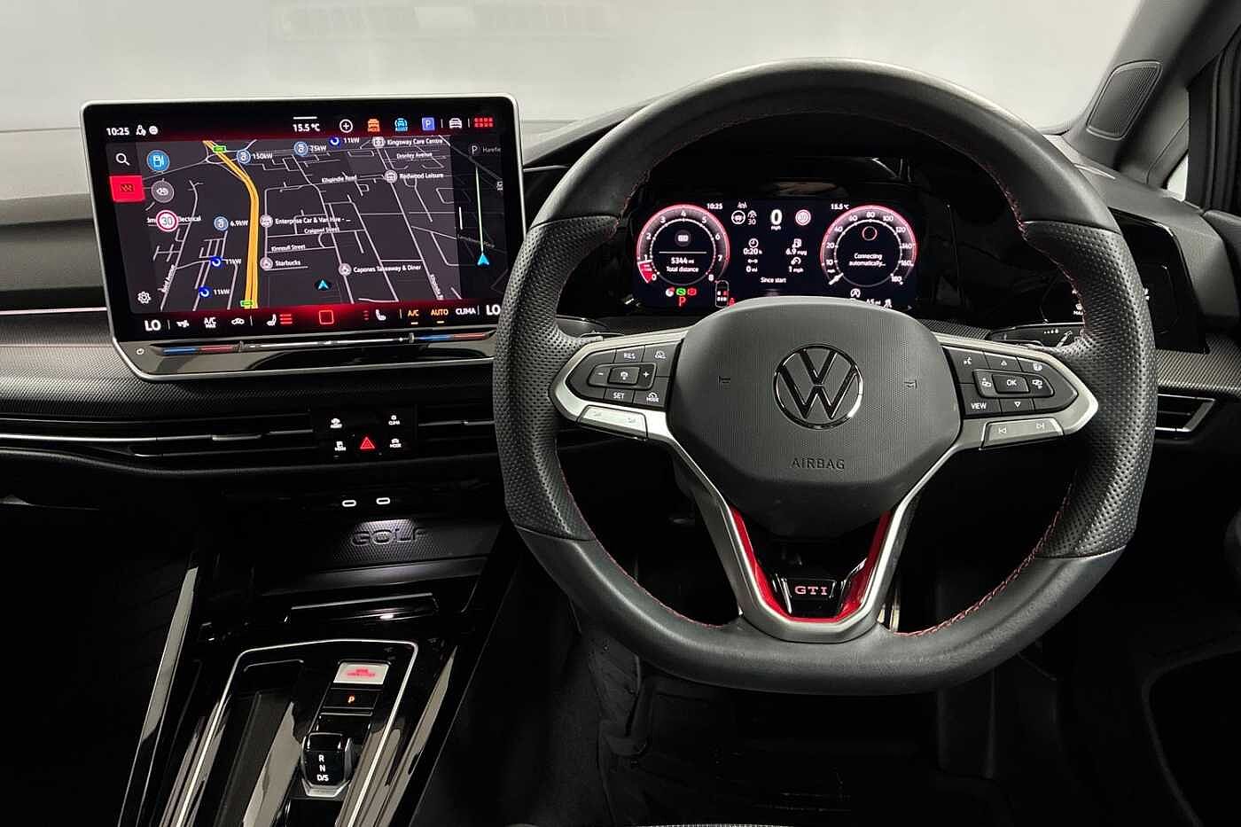 Volkswagen Golf GTI