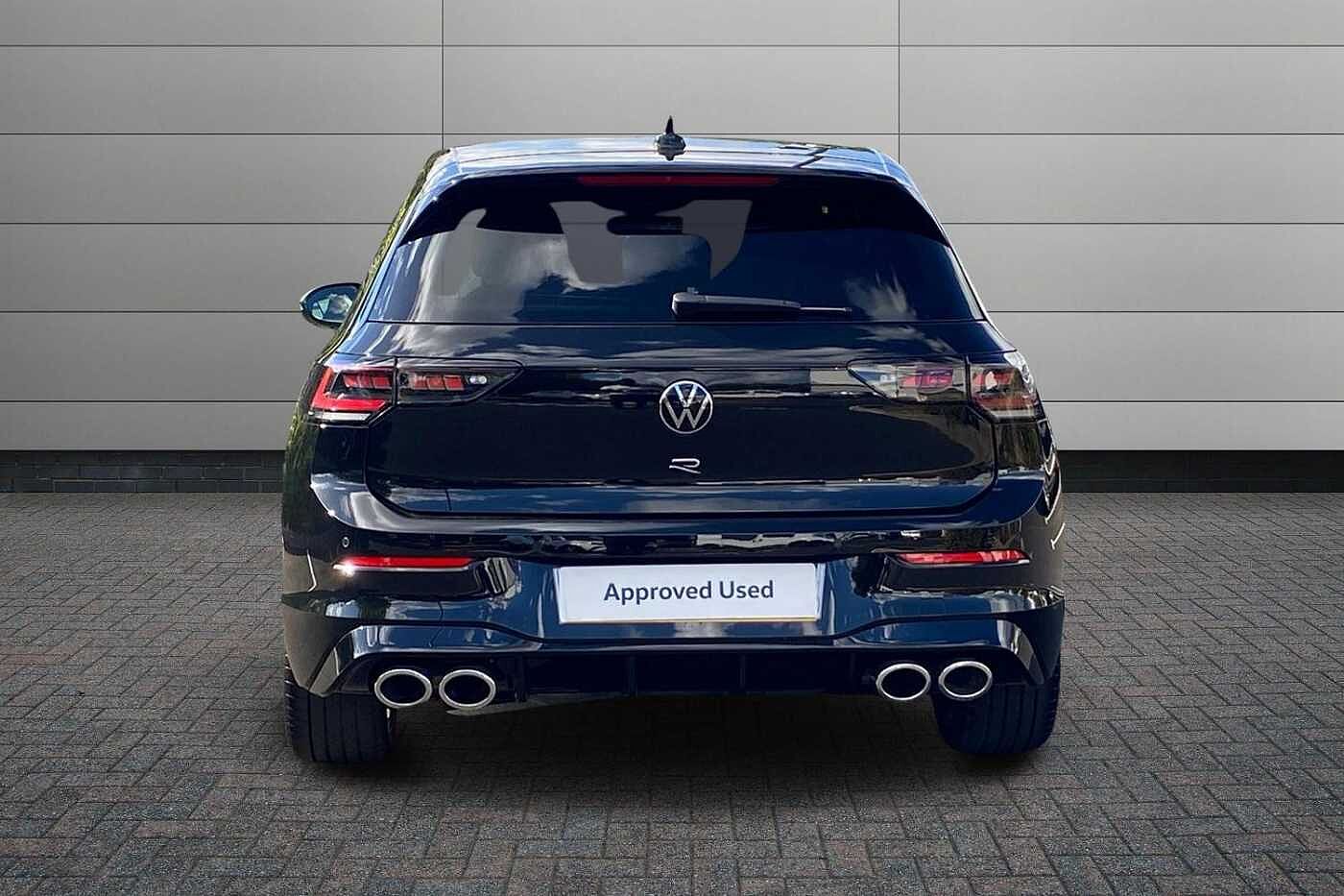 Volkswagen Golf R