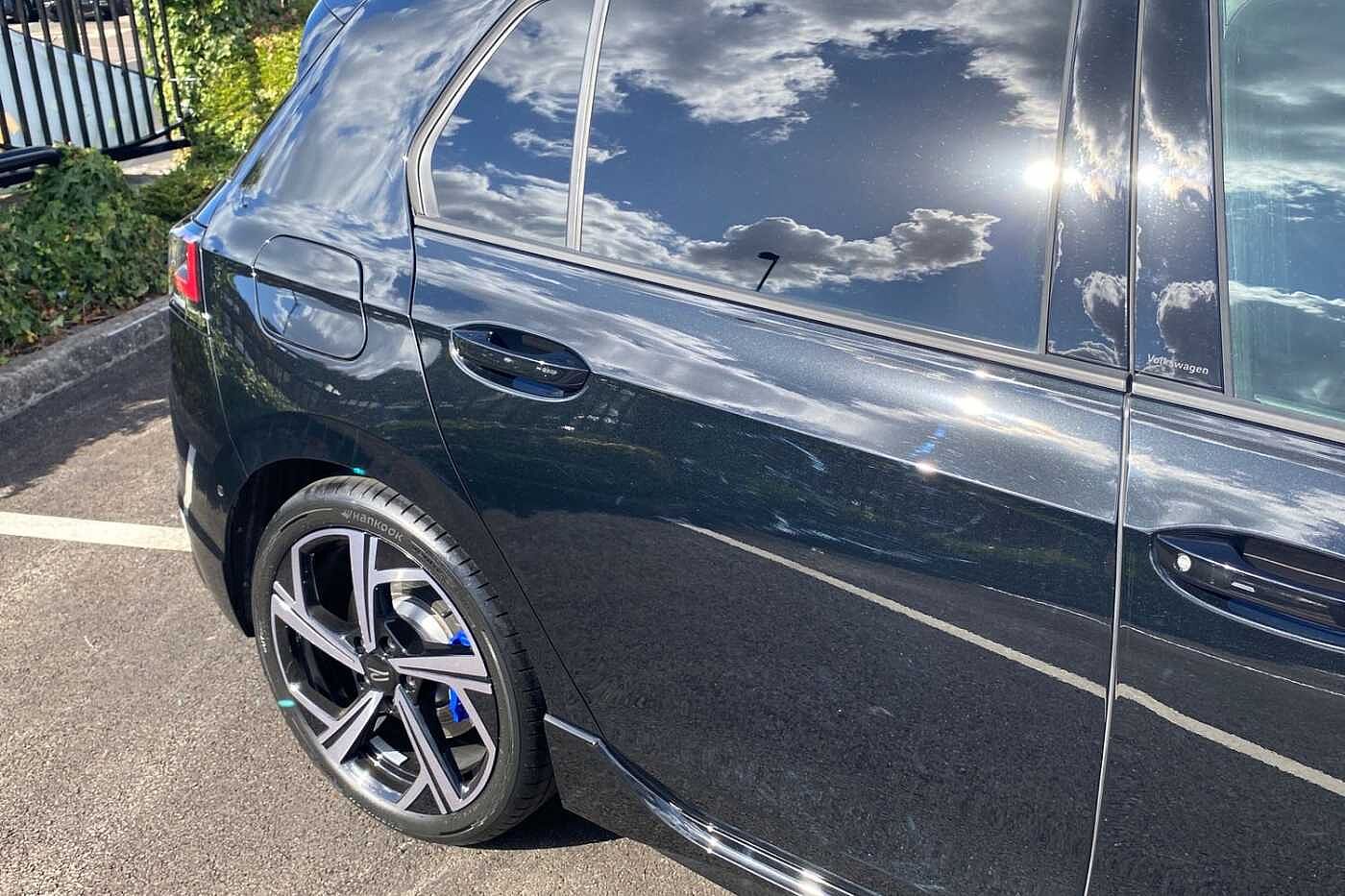 Volkswagen Golf R