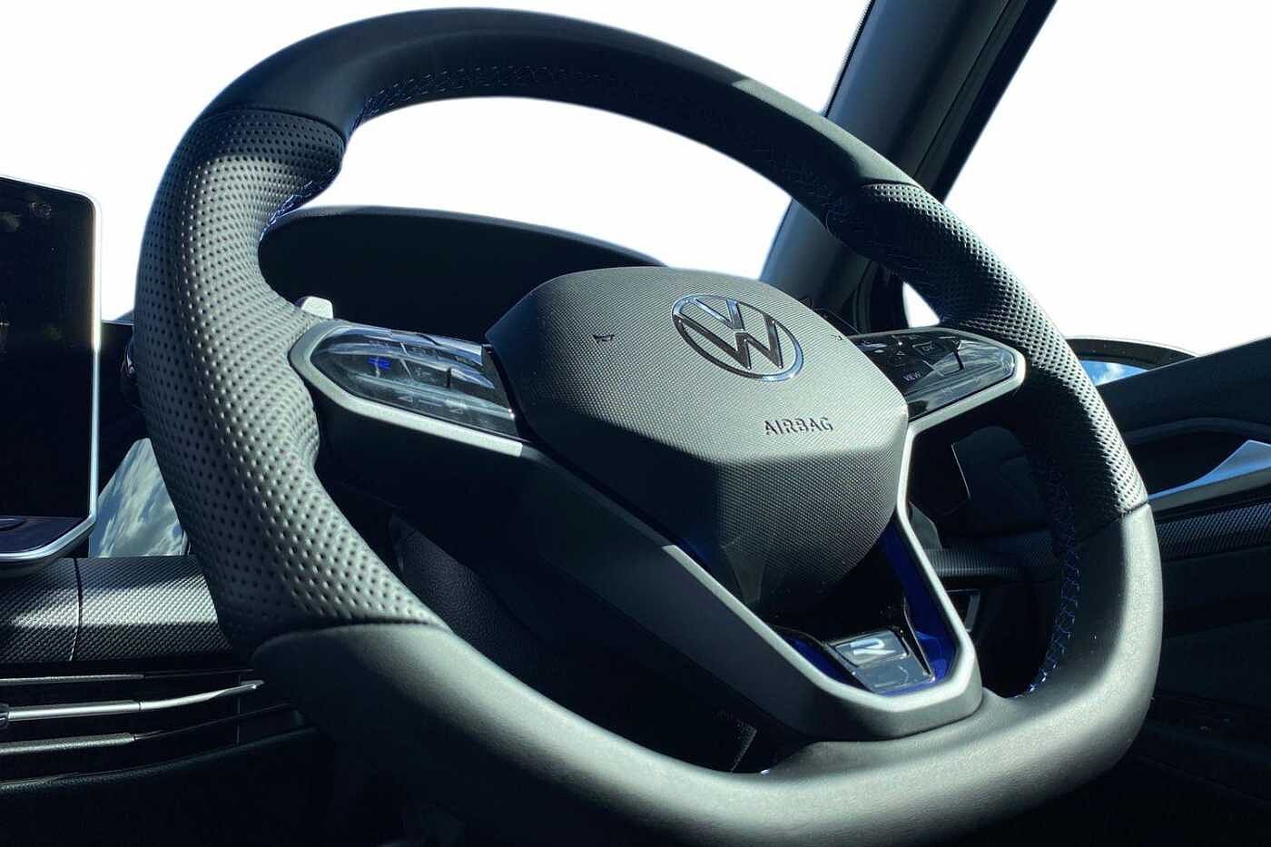 Volkswagen Golf R